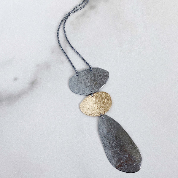 Standing stone necklace